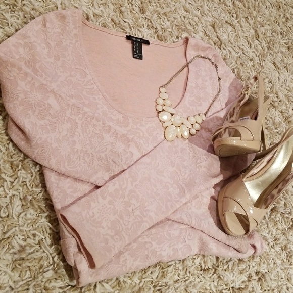 Forever 21 Dresses & Skirts - Baby Pink Floral Skater Dress